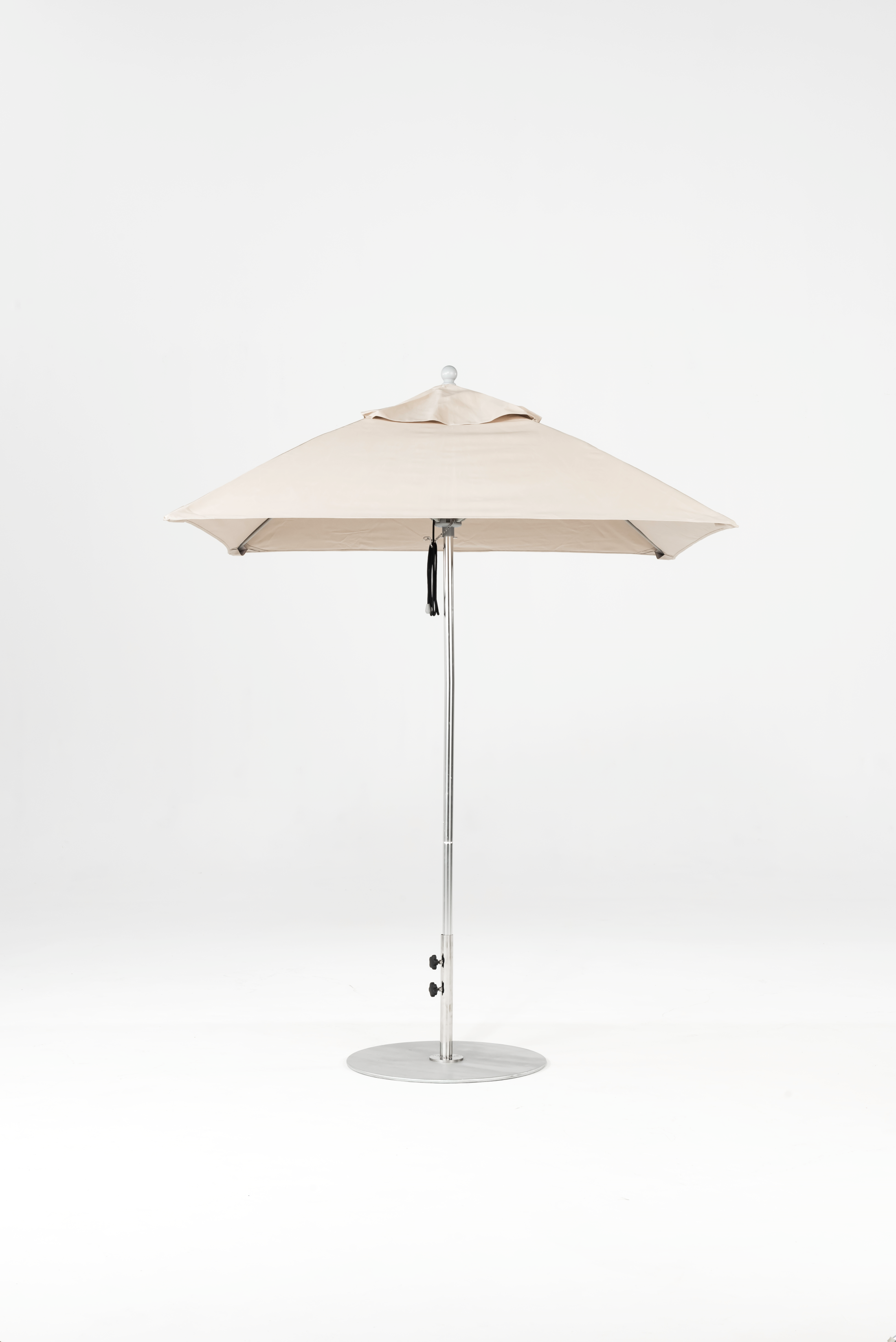 454FM-SQ-R126 Linen-Brushed Silver