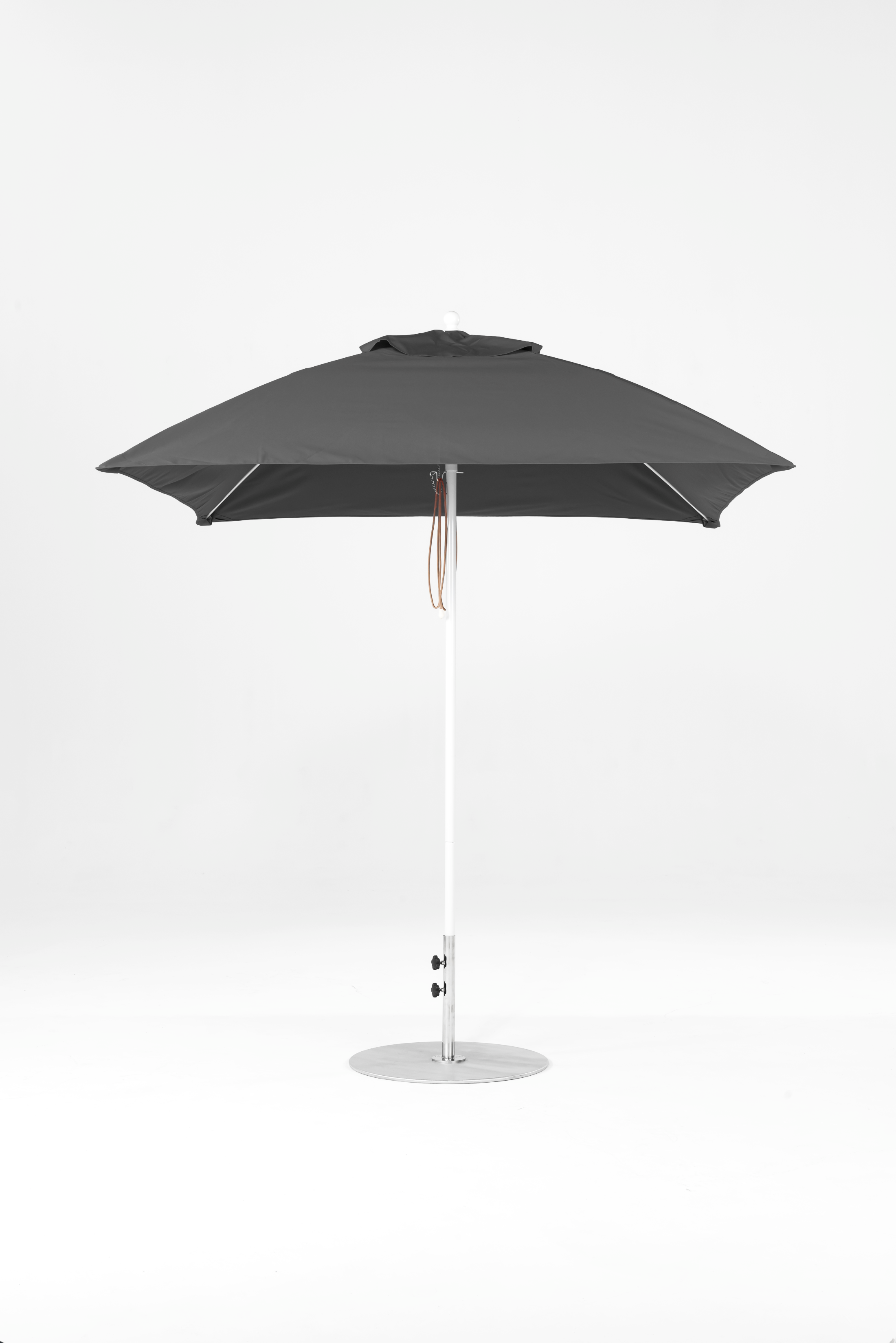 464FM-SQ-R164 Charcoal Gray-Alpine White