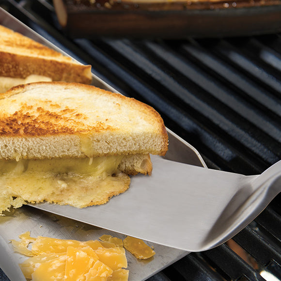 Broil King Baron™ Turner