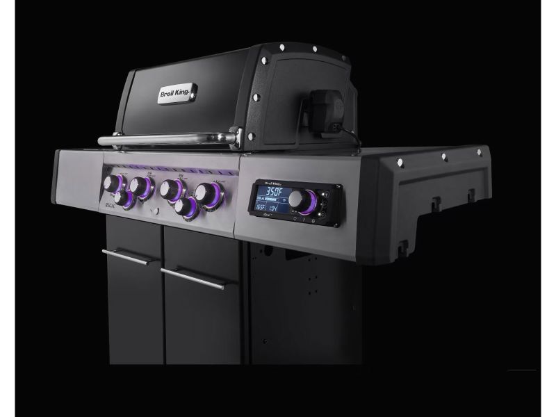 Broil King Regal Q 490 Pro IR 4-Burner Gas Grill