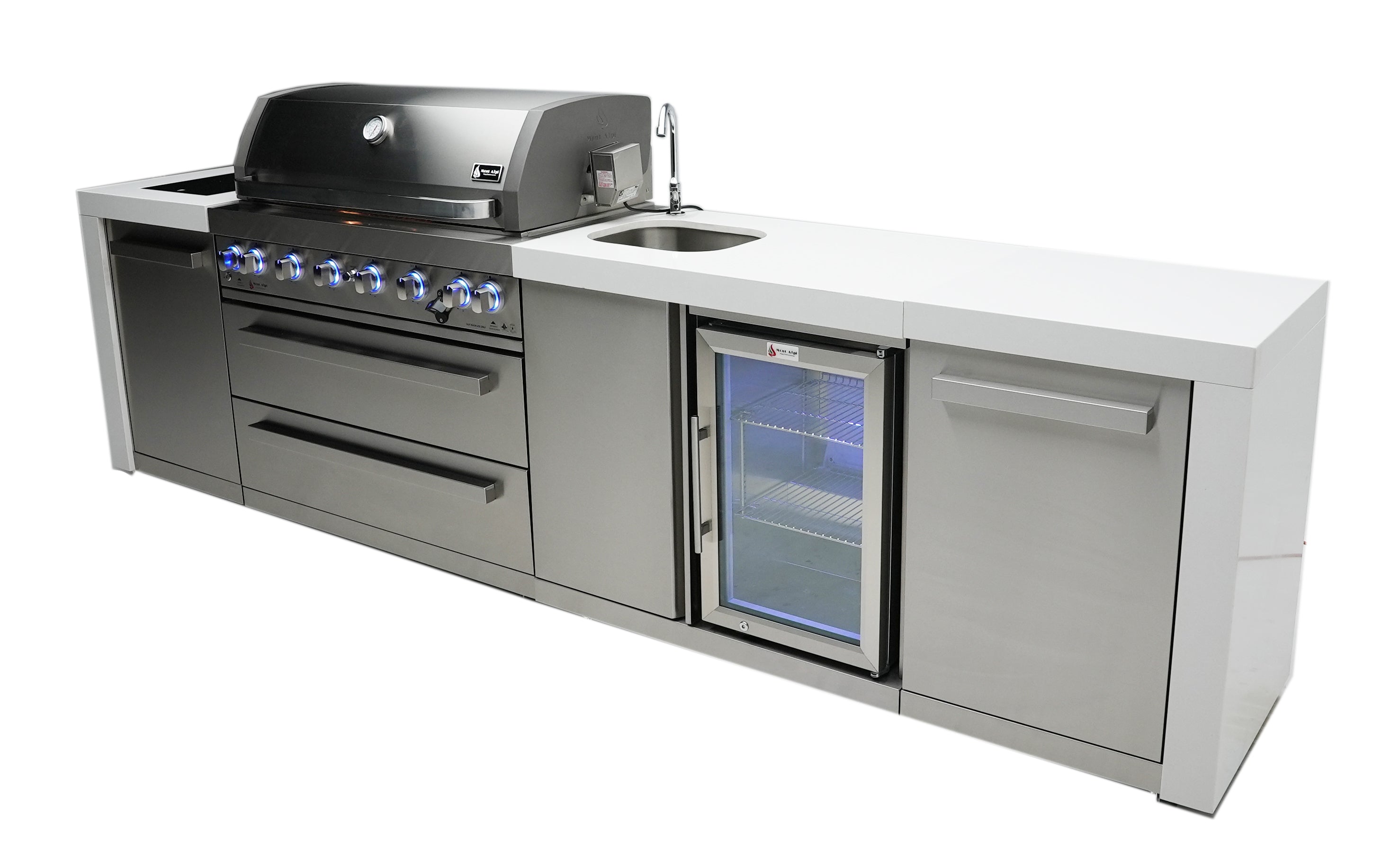 Mont Alpi 805 Deluxe Island with a Beverage Center