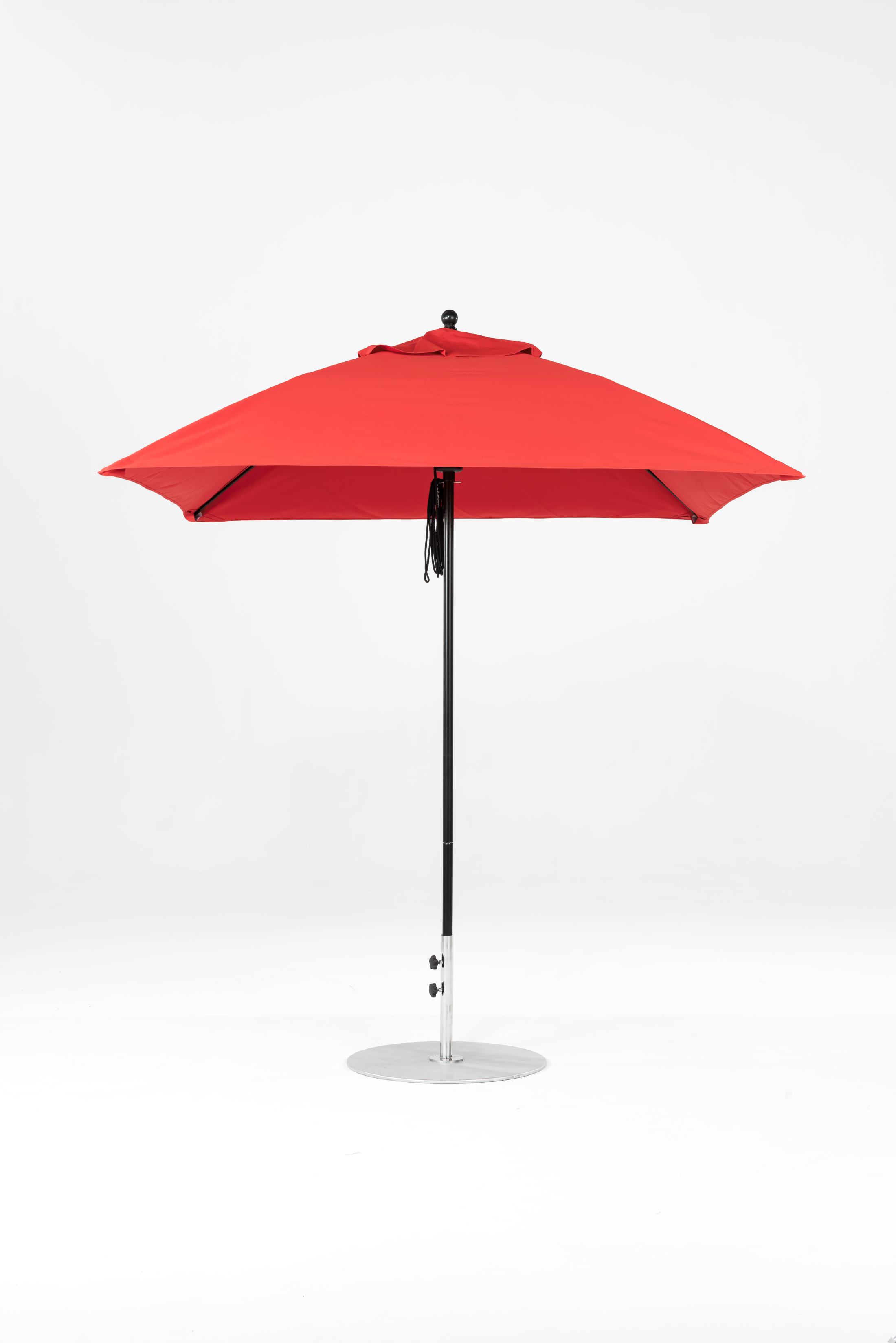 464FM-SQ-R176 Logo Red-Onyx