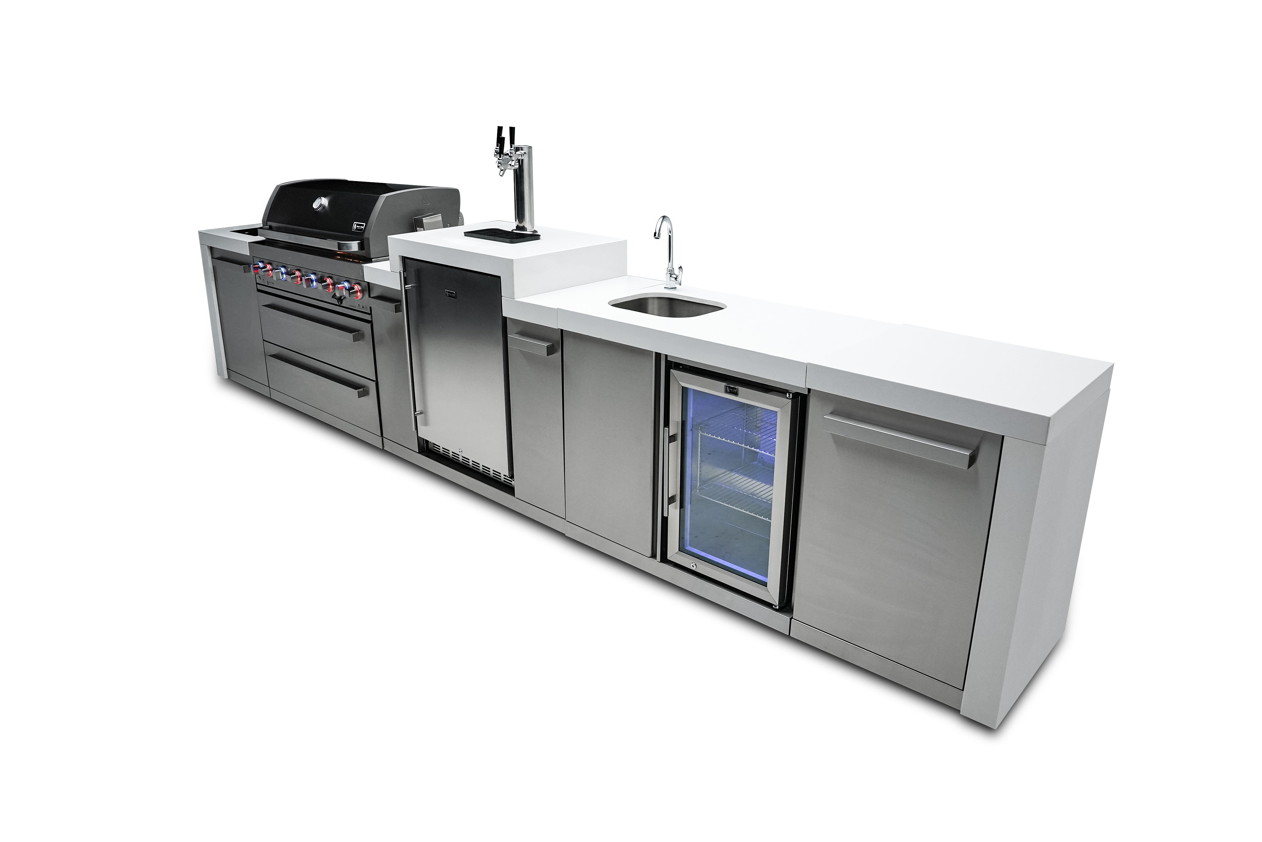 Mont Alpi 805 Deluxe Island with a Kegerator and a Beverage Center