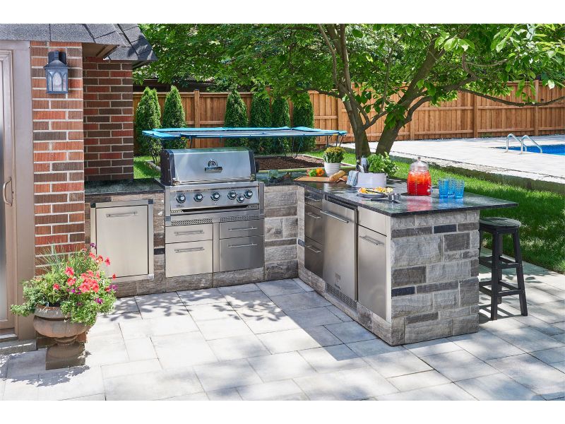 Broil King Imperial S570 5-Burner Built-In Gas Grill With Rotisserie