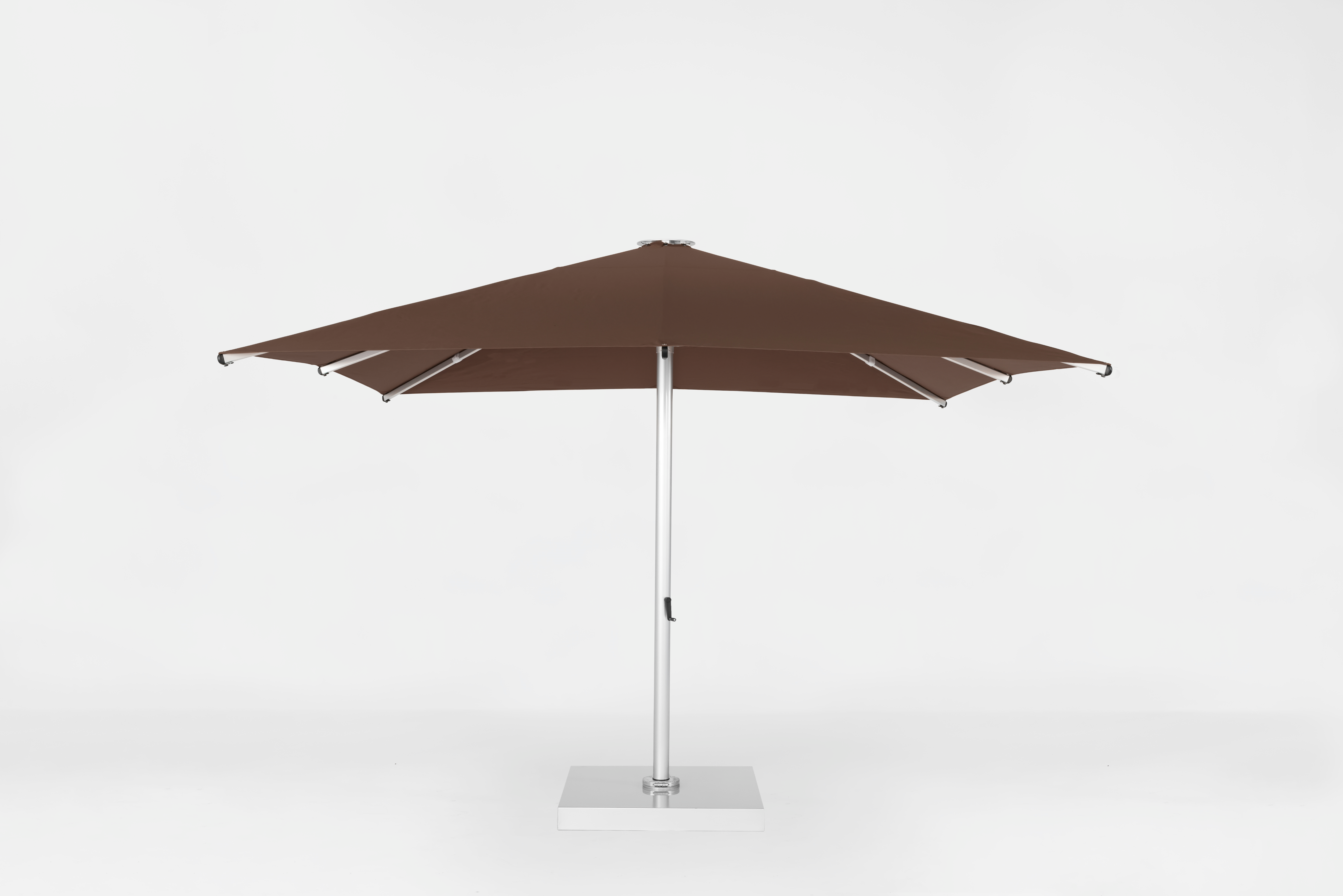8110NGU-SQ-R156 Brown