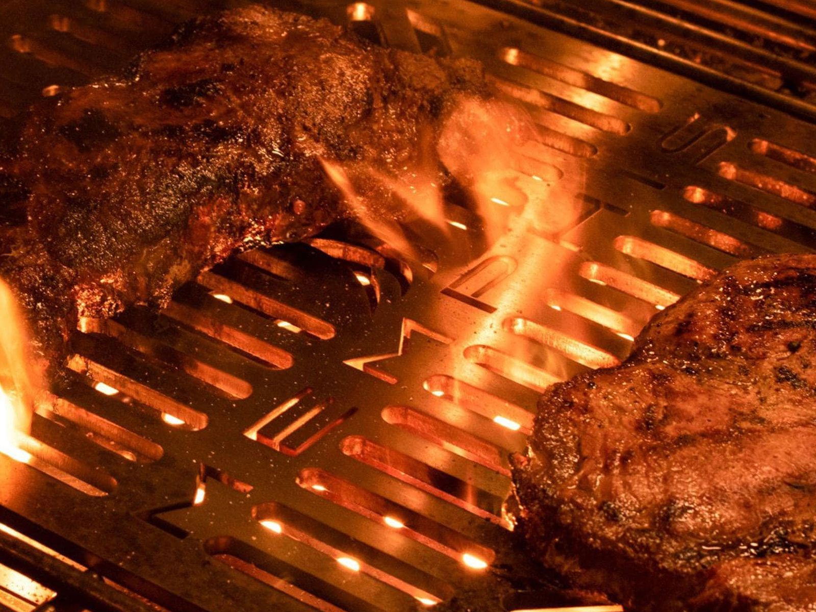 Memphis 12-Inch Laser Cut Meat Grate Kit