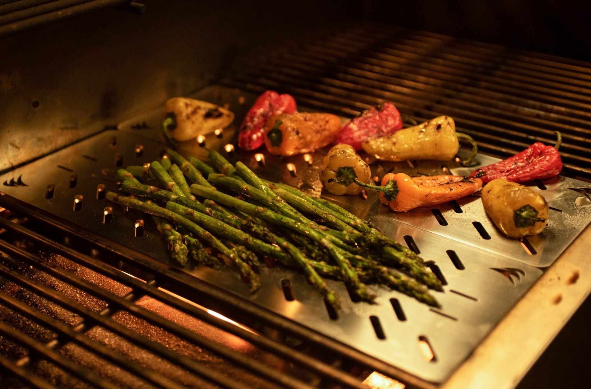 Memphis 12-Inch Laser Cut Veggie Grate Kit