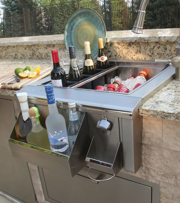 Alfresco 24″ VERSA SINK AND BEVERAGE CENTER